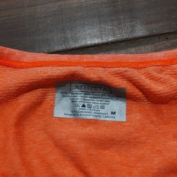 Athleta M orange workout athletic shirt cinch - Picture 3 of 4